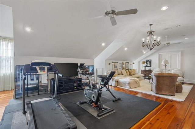 4274 Bayou Bay Drive, Lake Charles, LA 70605