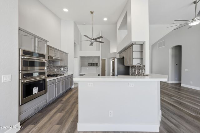 7340 E SAYAN Street, Mesa, AZ 85207