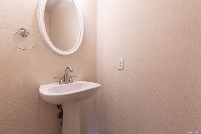 3638 SUMANTRA CLF, San Antonio, TX 78261