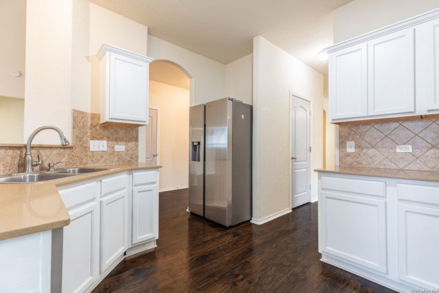 3638 SUMANTRA CLF, San Antonio, TX 78261