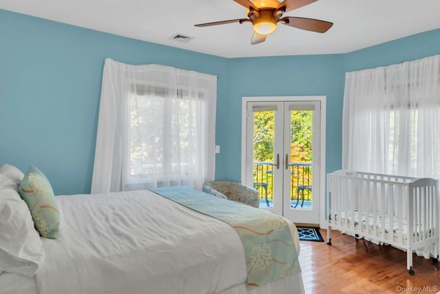 10 Bay Woods Drive, Hampton Bays, NY 11946