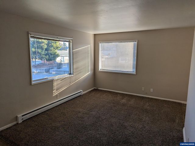 923-945 Fir St S, Salem, OR 97302