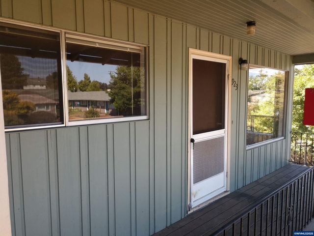923-945 Fir St S, Salem, OR 97302