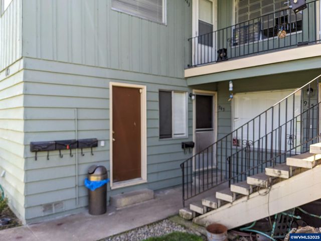 923-945 Fir St S, Salem, OR 97302
