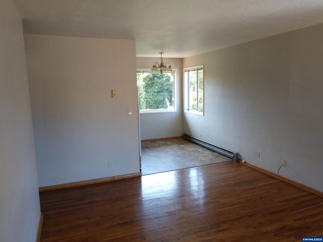 923-945 Fir St S, Salem, OR 97302