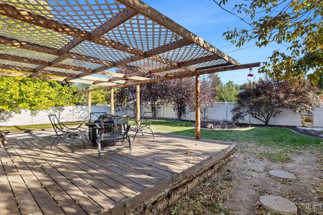 763 N Walnut Street, Twin Falls, ID 83301