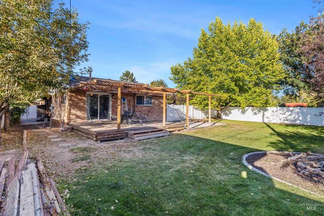 763 N Walnut Street, Twin Falls, ID 83301