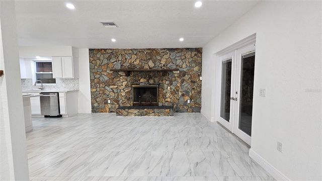 8533 VIVA VIA DRIVE, Hudson, FL 34667