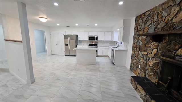 8533 VIVA VIA DRIVE, Hudson, FL 34667