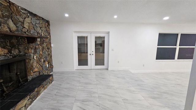 8533 VIVA VIA DRIVE, Hudson, FL 34667