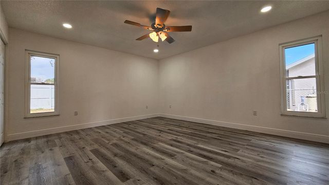 8533 VIVA VIA DRIVE, Hudson, FL 34667