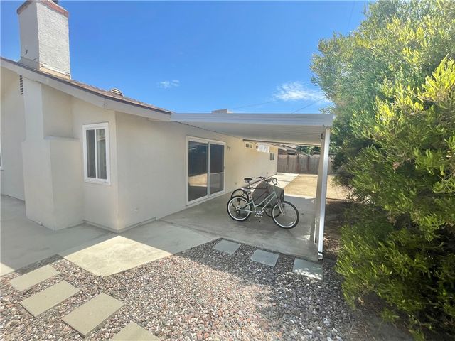 1153 Via Del Echo, Hemet, CA 92543