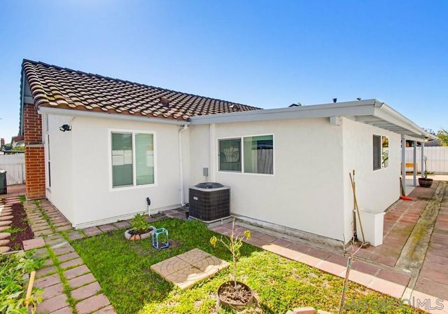 483 Quince St, Chula Vista, CA 91911