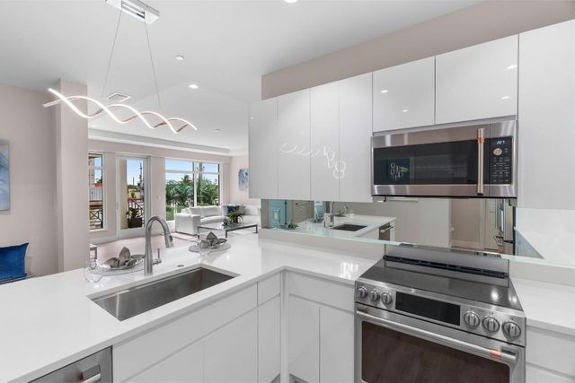 41 SW Seminole Street 310, Stuart, FL 34994