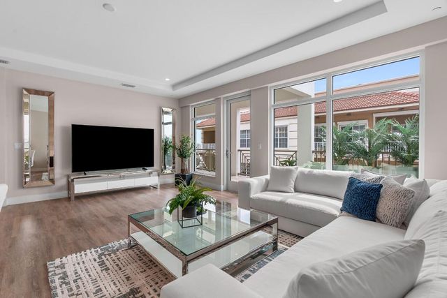 41 SW Seminole Street 310, Stuart, FL 34994