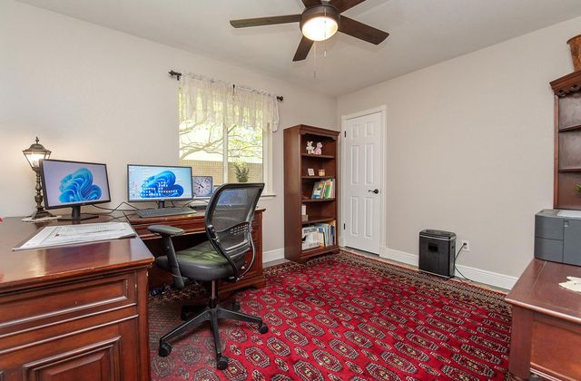 8318 Glen Canyon DR, Round Rock, TX 78681