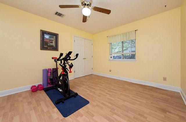 8318 Glen Canyon DR, Round Rock, TX 78681