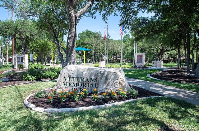 8318 Glen Canyon DR, Round Rock, TX 78681