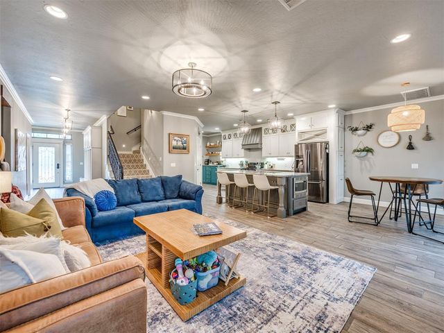 17400 Braken Drive, Edmond, OK 73012