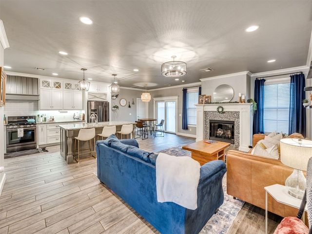 17400 Braken Drive, Edmond, OK 73012