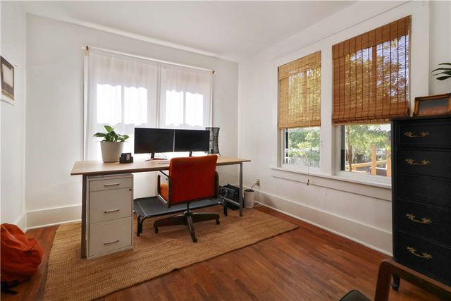 106 W Boles Street, Fayetteville, AR 72701