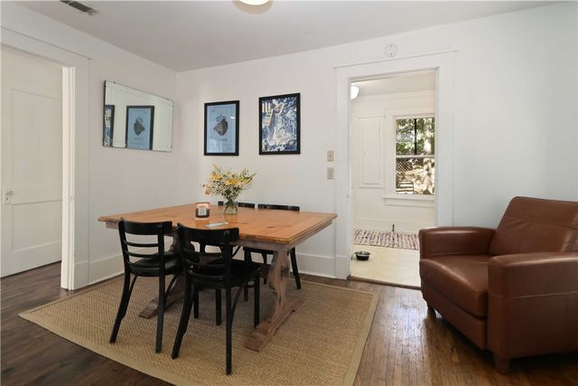 106 W Boles Street, Fayetteville, AR 72701