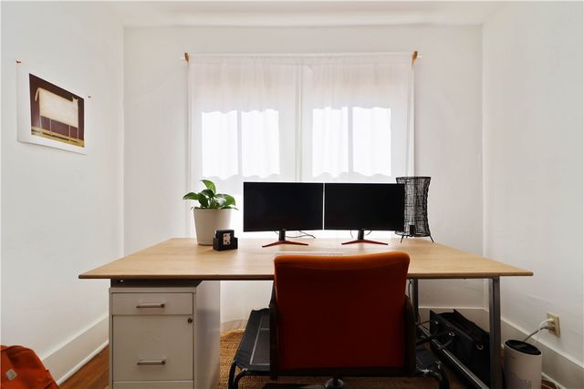 106 W Boles Street, Fayetteville, AR 72701