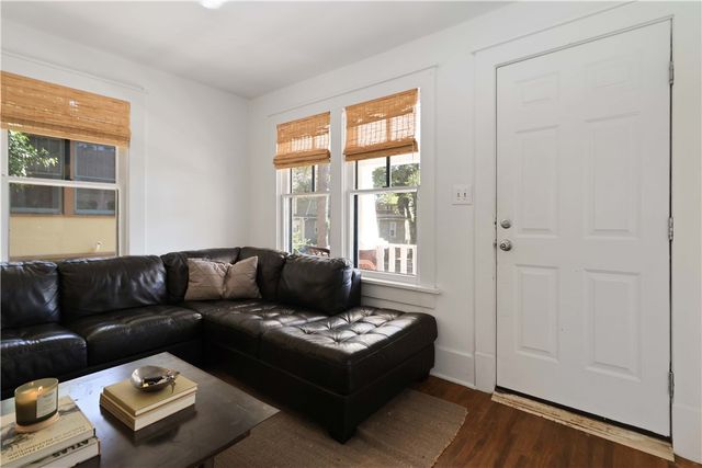 106 W Boles Street, Fayetteville, AR 72701