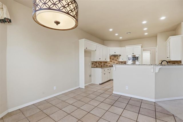 3624 Equestrian Court, Edmond, OK 73034