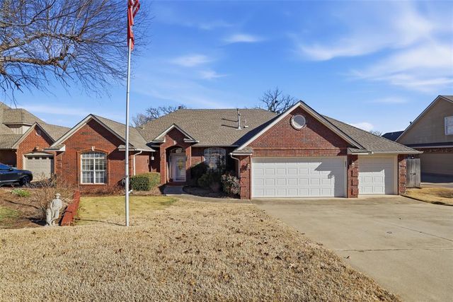 3624 Equestrian Court, Edmond, OK 73034