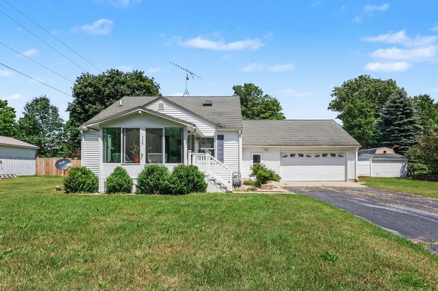 728 Ohio Avenue, Fremont, MI 49412