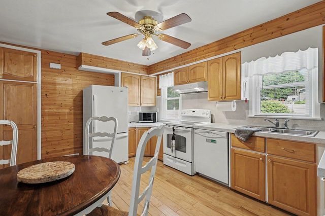 728 Ohio Avenue, Fremont, MI 49412