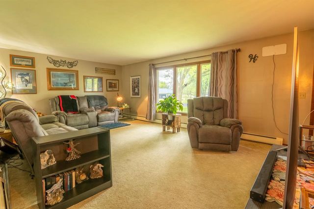 205 W HICKORY STREET, Abbotsford, WI 54405