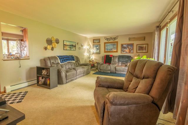 205 W HICKORY STREET, Abbotsford, WI 54405