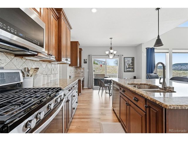 2815 Dreamcatcher Loop, Castle Rock, CO 80109