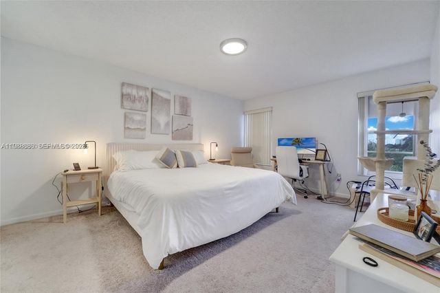 2455 Flamingo Dr 504, Miami Beach, FL 33140