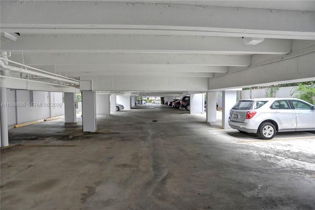 2455 Flamingo Dr 504, Miami Beach, FL 33140