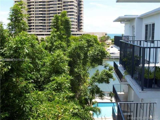 2455 Flamingo Dr 504, Miami Beach, FL 33140