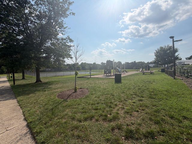 2729 RED LION PL, Waldorf, MD 20602