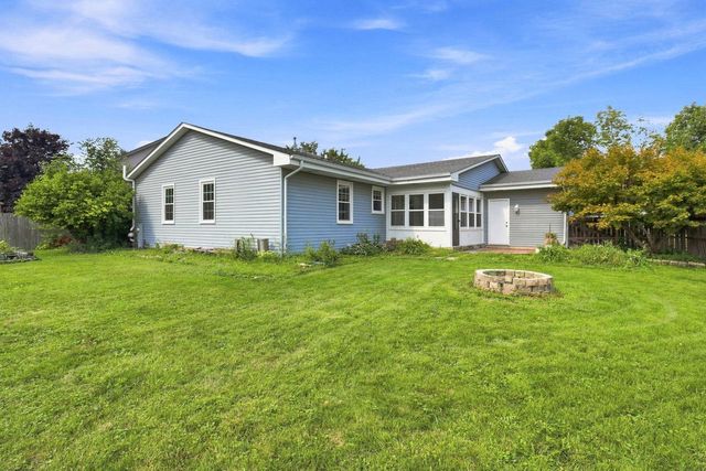 7015 61st AVENUE, Kenosha, WI 53142