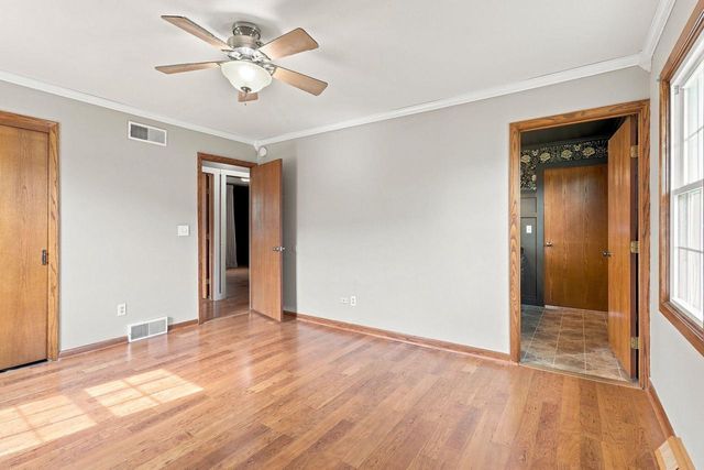 7015 61st AVENUE, Kenosha, WI 53142