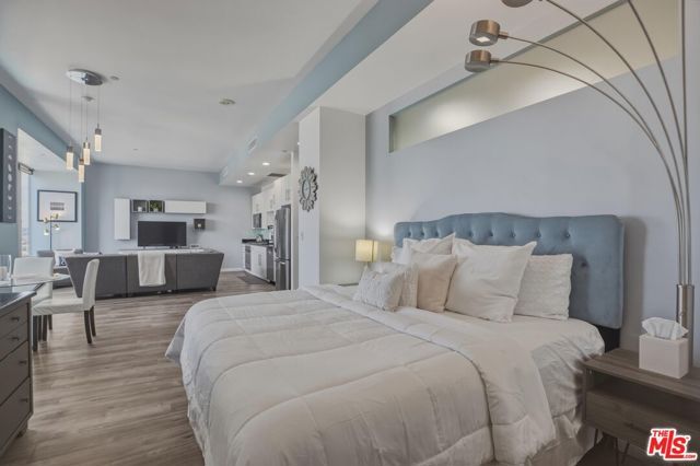 1100 Wilshire Boulevard 2201, Los Angeles, CA 90017