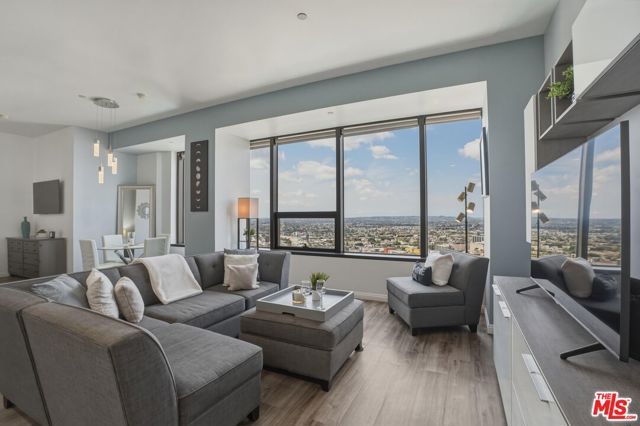 1100 Wilshire Boulevard 2201, Los Angeles, CA 90017