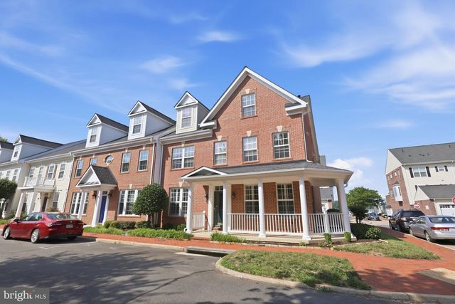766 MONUMENT AVE, Woodbridge, VA 22191