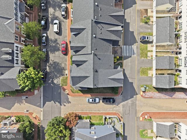 766 MONUMENT AVE, Woodbridge, VA 22191