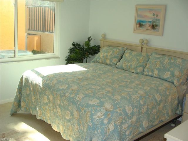 4070 Looking Glass LN # 3101, Naples, FL 34112