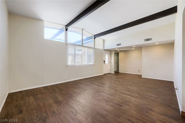 2469 Tournament Street, Las Vegas, NV 89142