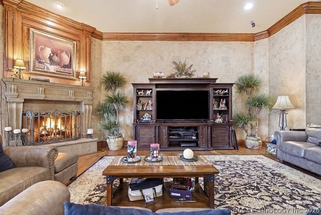 13994 S Hudson Avenue, Bixby, OK 74008