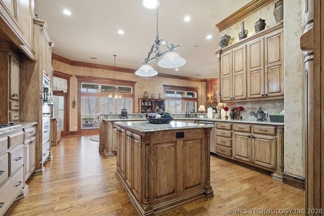 13994 S Hudson Avenue, Bixby, OK 74008