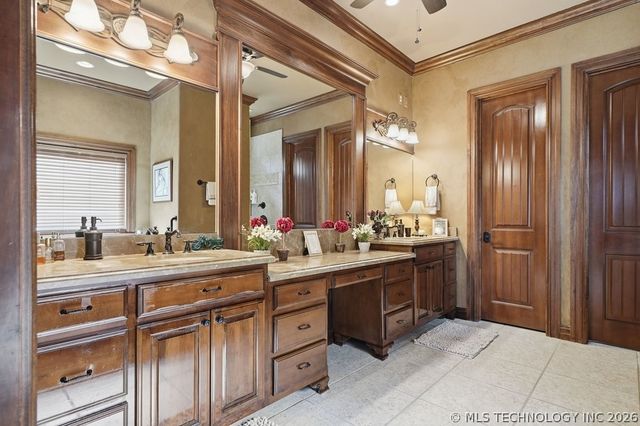 13994 S Hudson Avenue, Bixby, OK 74008